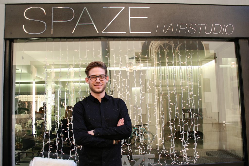 Damian Demont Coiffeur