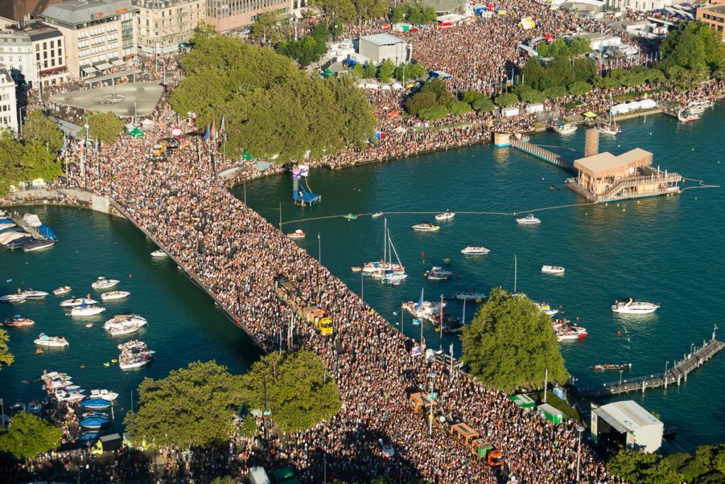 Bild von der Street Parade