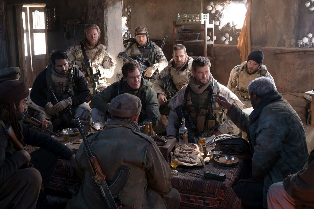 Bild aus dem Film 12 Strong