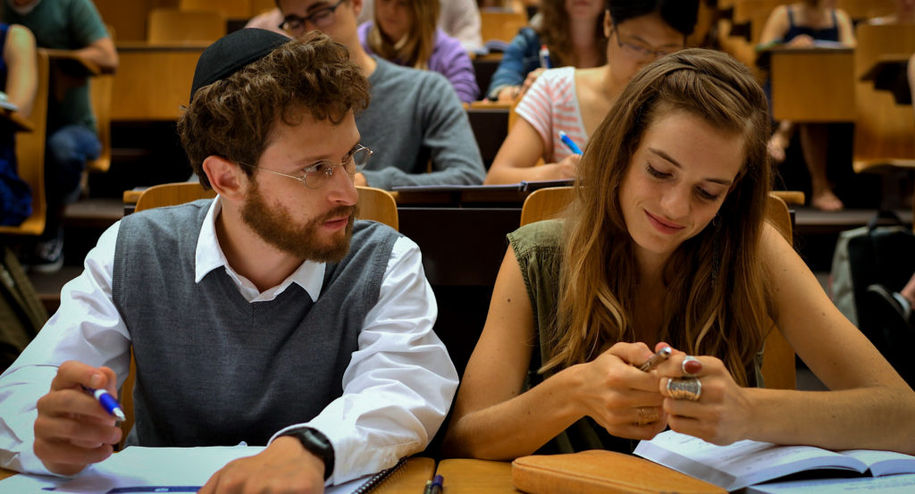 Bild aus dem Film Wolkenbruch