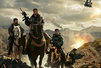 Bild aus dem Film 12 Strong