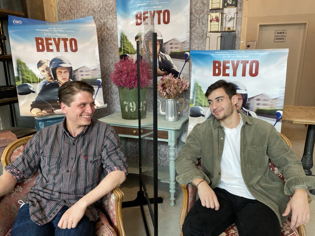 Bild von Dimitri Stapfer und Burak Ates