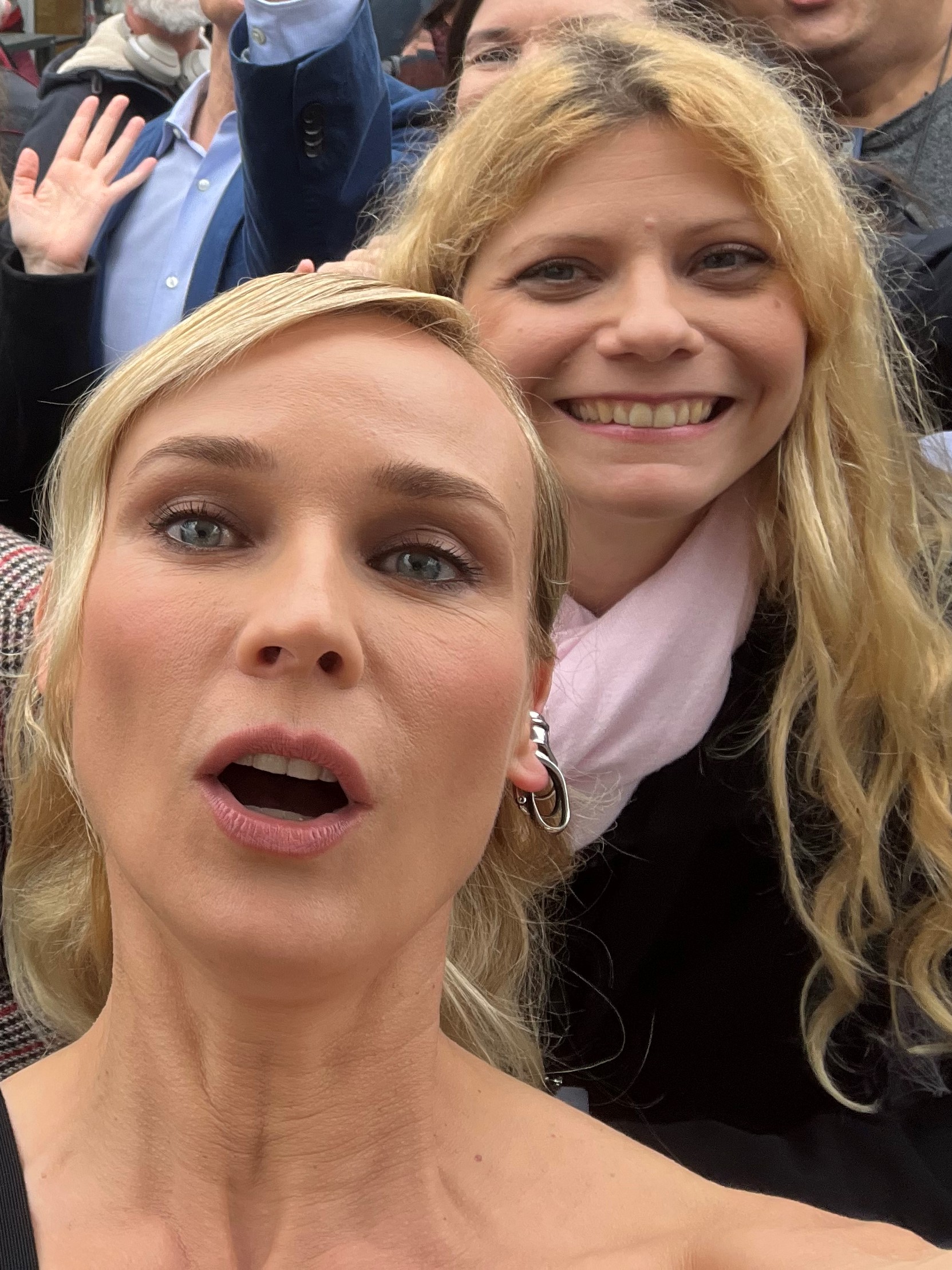 Bild von Diane Kruger und Daphne Chaimovitz