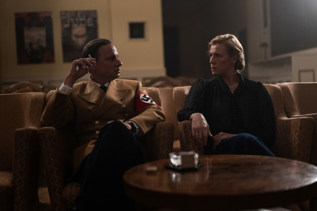 Bild aus dem Film «Führer und Verführer»