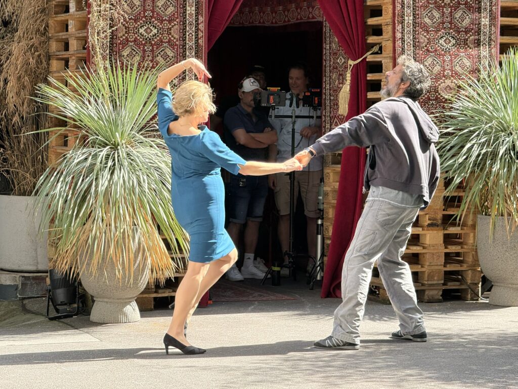 Bild des Setbesuchs «Ewigi Liebi»
