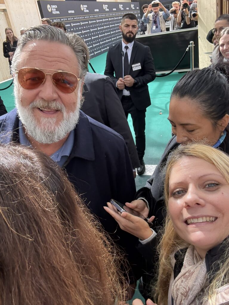 Bild von Russell Crowe und Daphne Chaimovitz am Zurich Film Festival